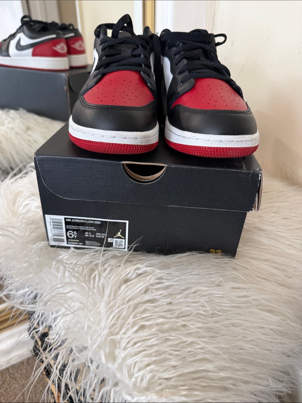 Nike Air Jordan 1 Low - Black, Red & White